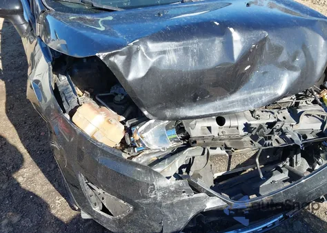 2013 Ford Fiesta Se z USA, uszkodzony, nr VIN 3FADP4BJ1DM191379